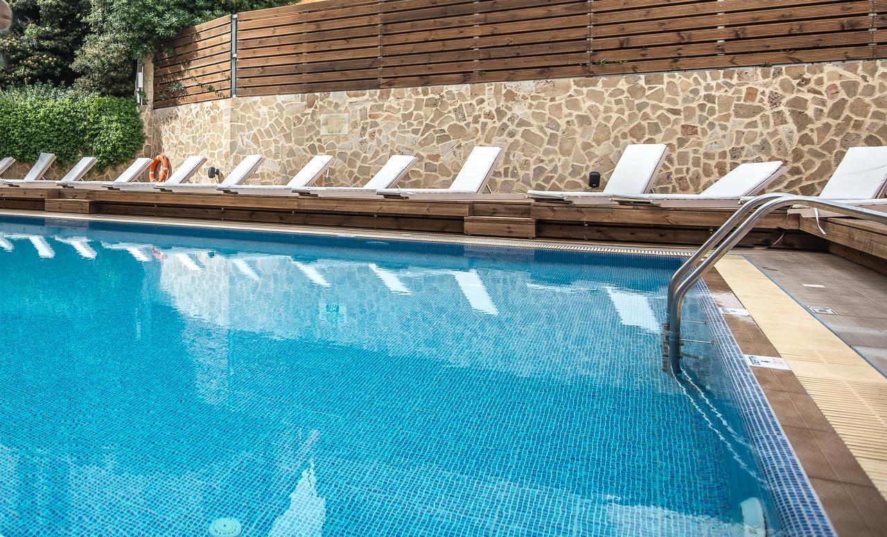 Rhodos Horizon Blu-adults Only 4*